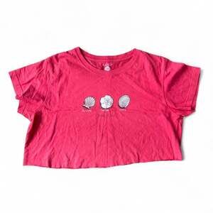 Hot Pink Cropped Cape Cod Tee – Size Large